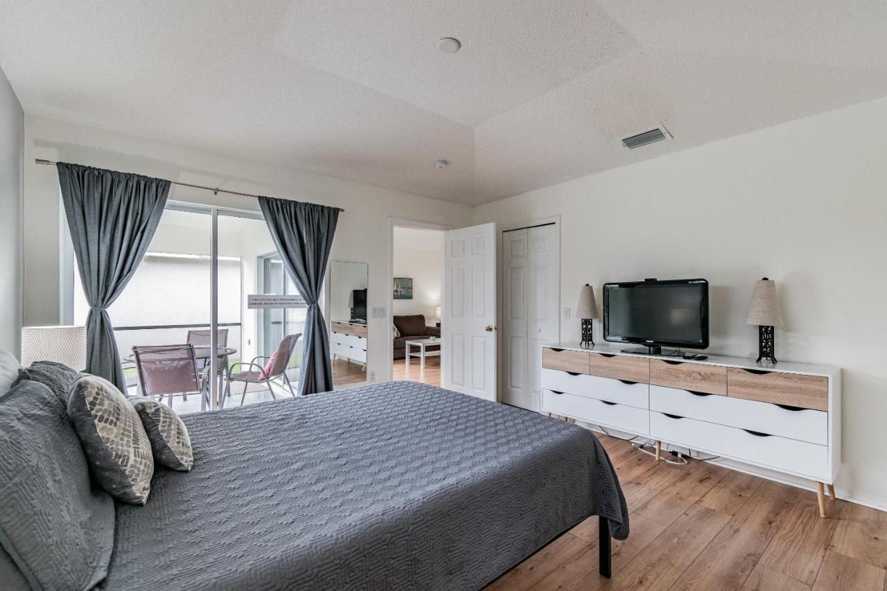 Spacious Villa With Private Pool - No Carpet - Disney Area 키시미 외부 사진