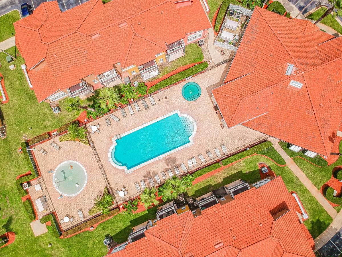 Spacious Villa With Private Pool - No Carpet - Disney Area 키시미 외부 사진