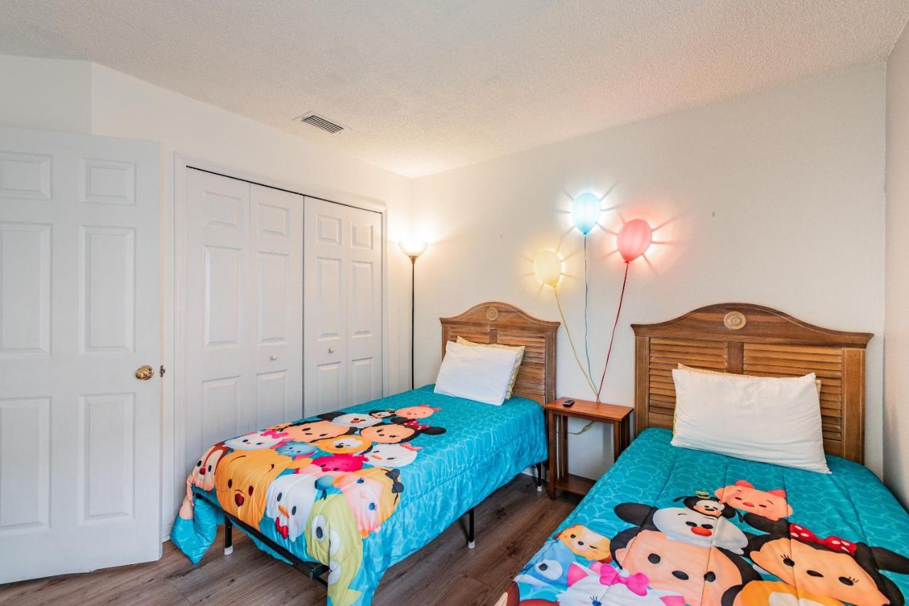 Spacious Villa With Private Pool - No Carpet - Disney Area 키시미 외부 사진