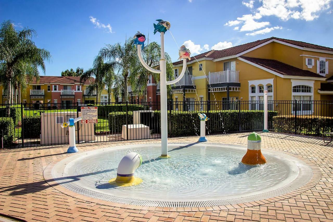 Spacious Villa With Private Pool - No Carpet - Disney Area 키시미 외부 사진